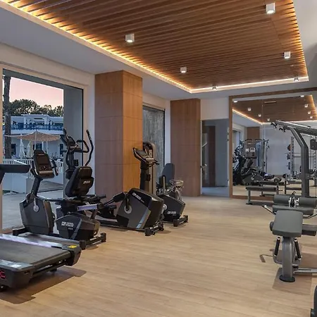 Berry Blue Hotel Side