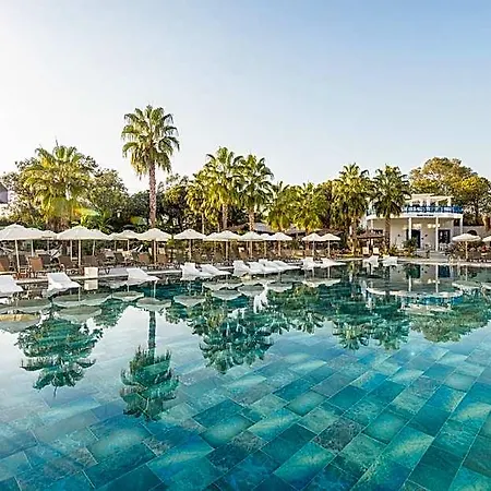 Hotel Berry Blue 5*