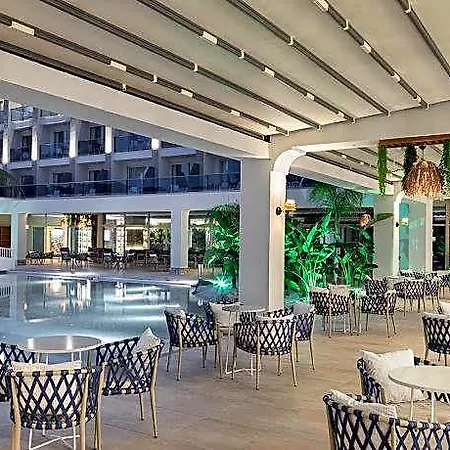 Berry Blue Hotel
